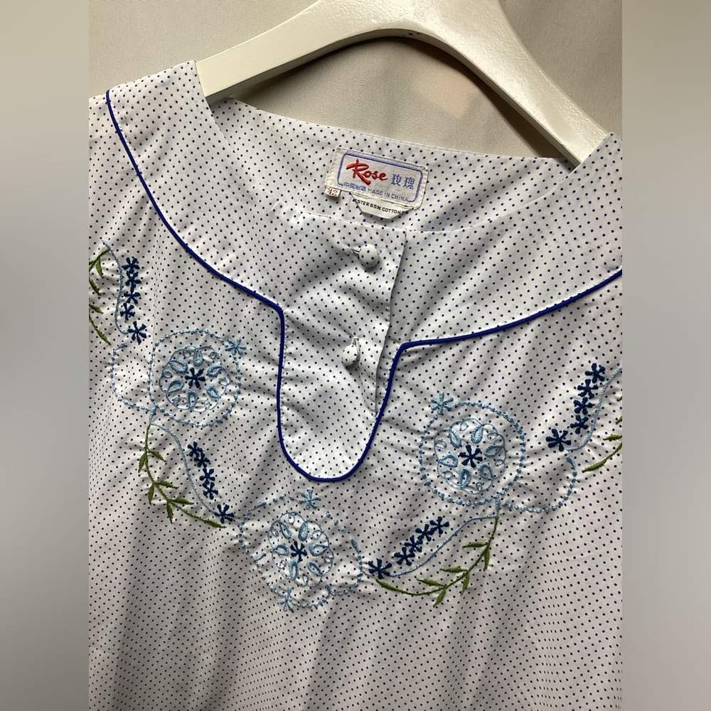Vintage Gown from Japan White/Blue Polka Dot Embroidered Women’s size 42/12